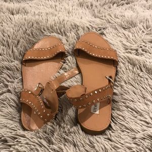 Steve Madden never worn